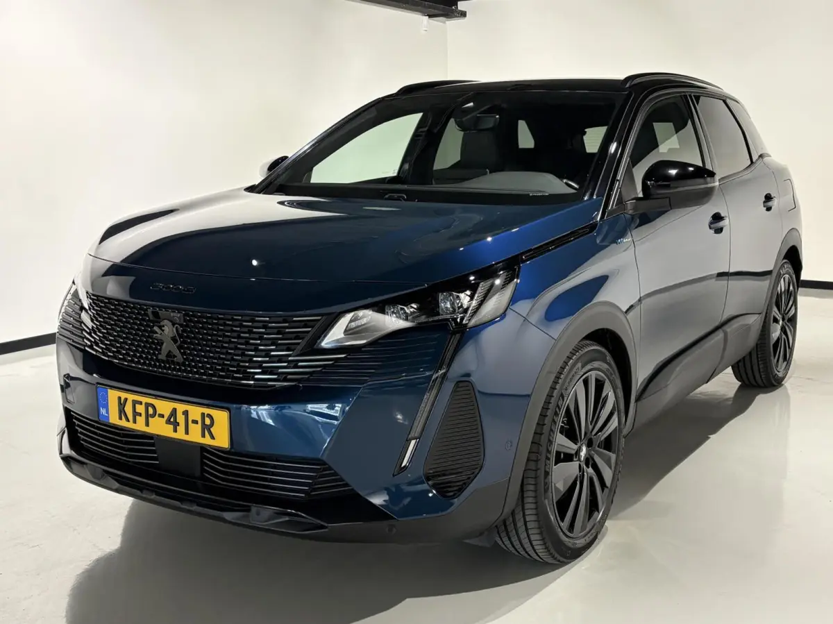 1.6 PHEV HYbrid 225 GT|SOH 99%|Black Pack|19''|360 CAM|FOCAL|Carplay|Navi|PDC|ACC|Side assist|Lane Assist|