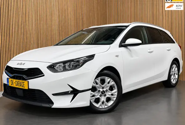 1.0 T-GDi DynamicLine|APPLE CARPLAY, ANDROID AUTO|STOEL-,STUURVERW|CAMERA|CRUISE,CLIMATE|1E EIG.|INCL.BTW|