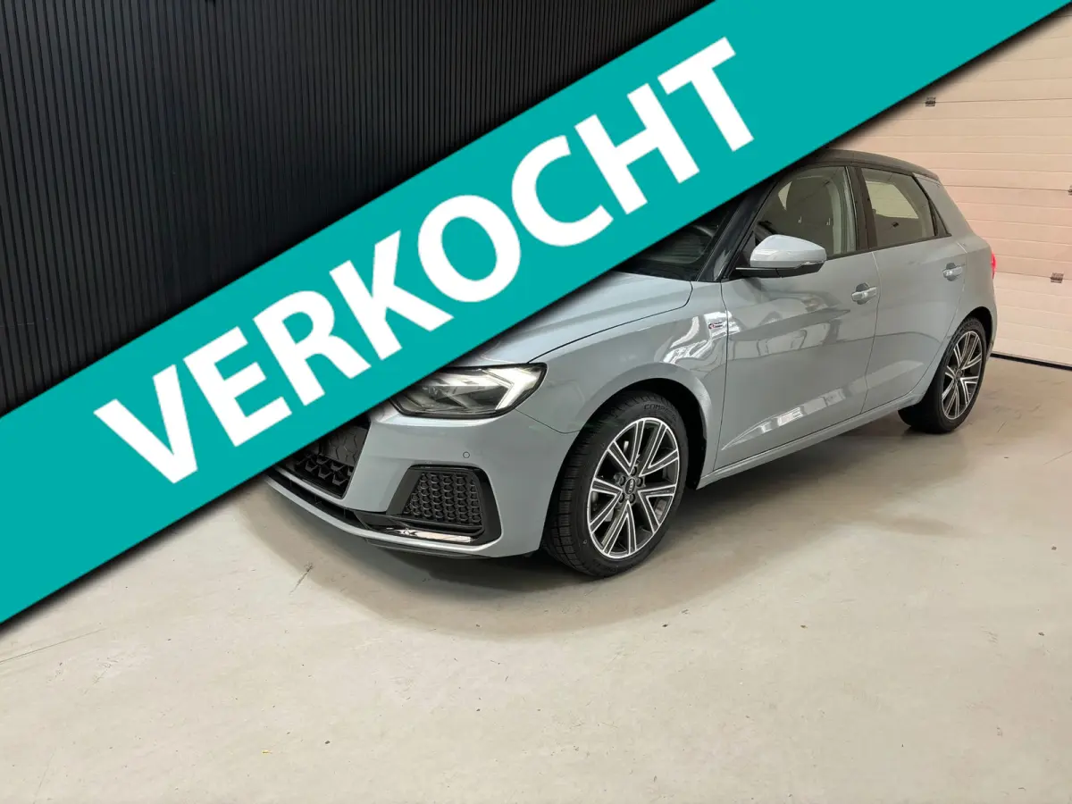 30 TFSI S edition camera, virtual
