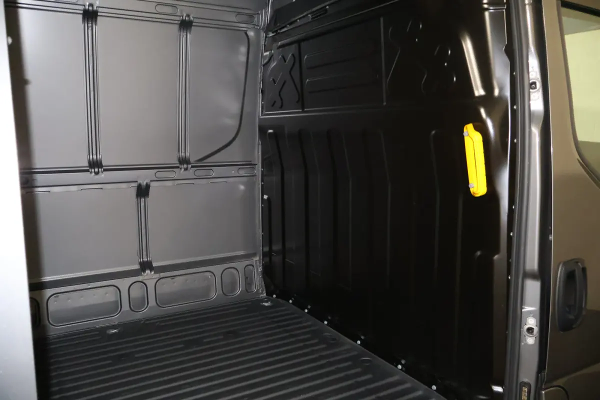 35S18 Hi-Matic L2 H2 Airco Navigatie Trekhaak Digitaal Dashboard