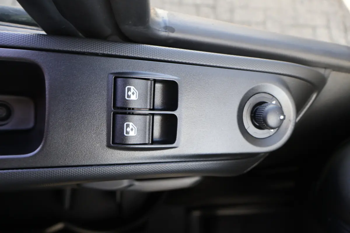 35S18 Hi-Matic L2 H2 Airco Navigatie Trekhaak Digitaal Dashboard