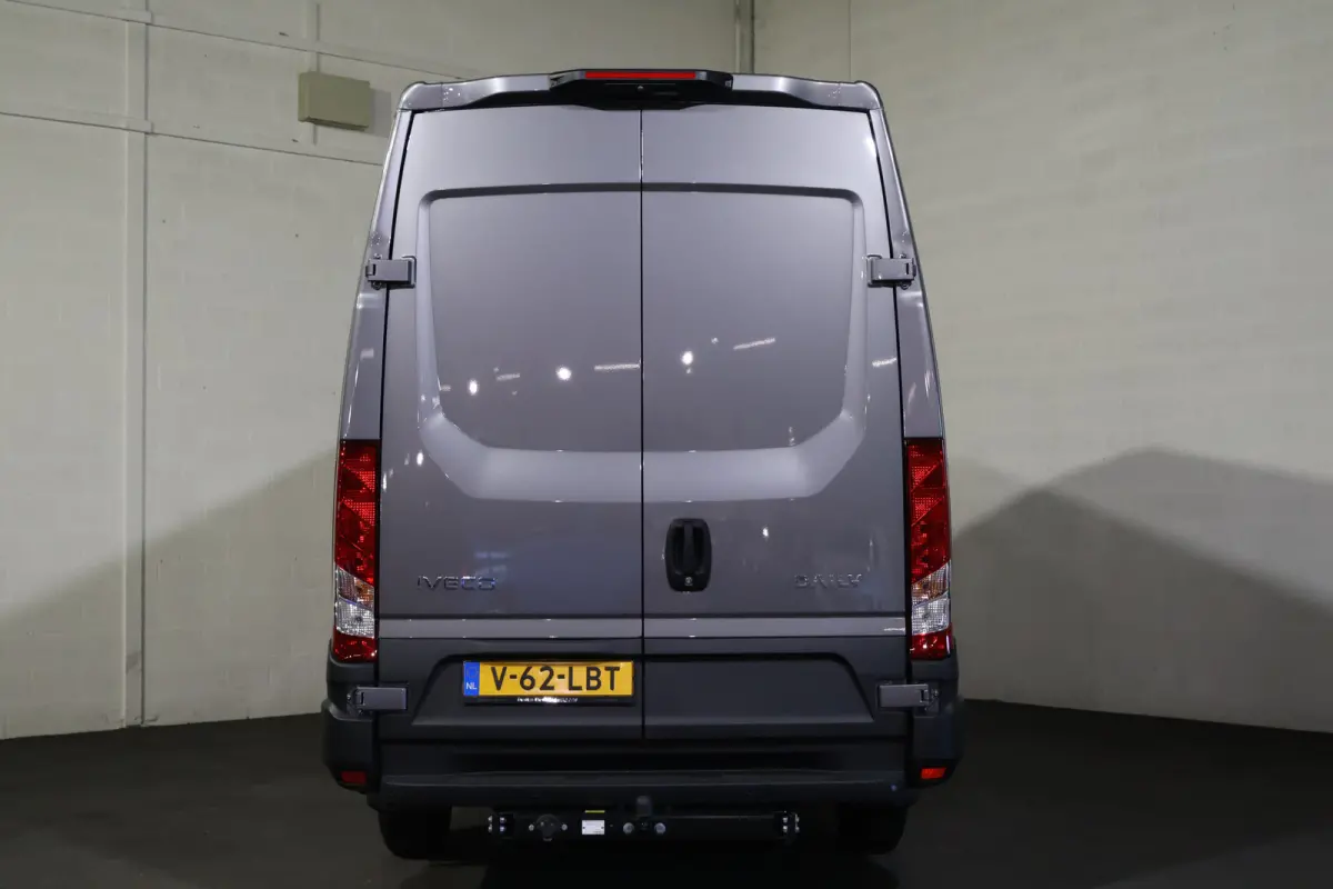 35S18 Hi-Matic L2 H2 Airco Navigatie Trekhaak Digitaal Dashboard