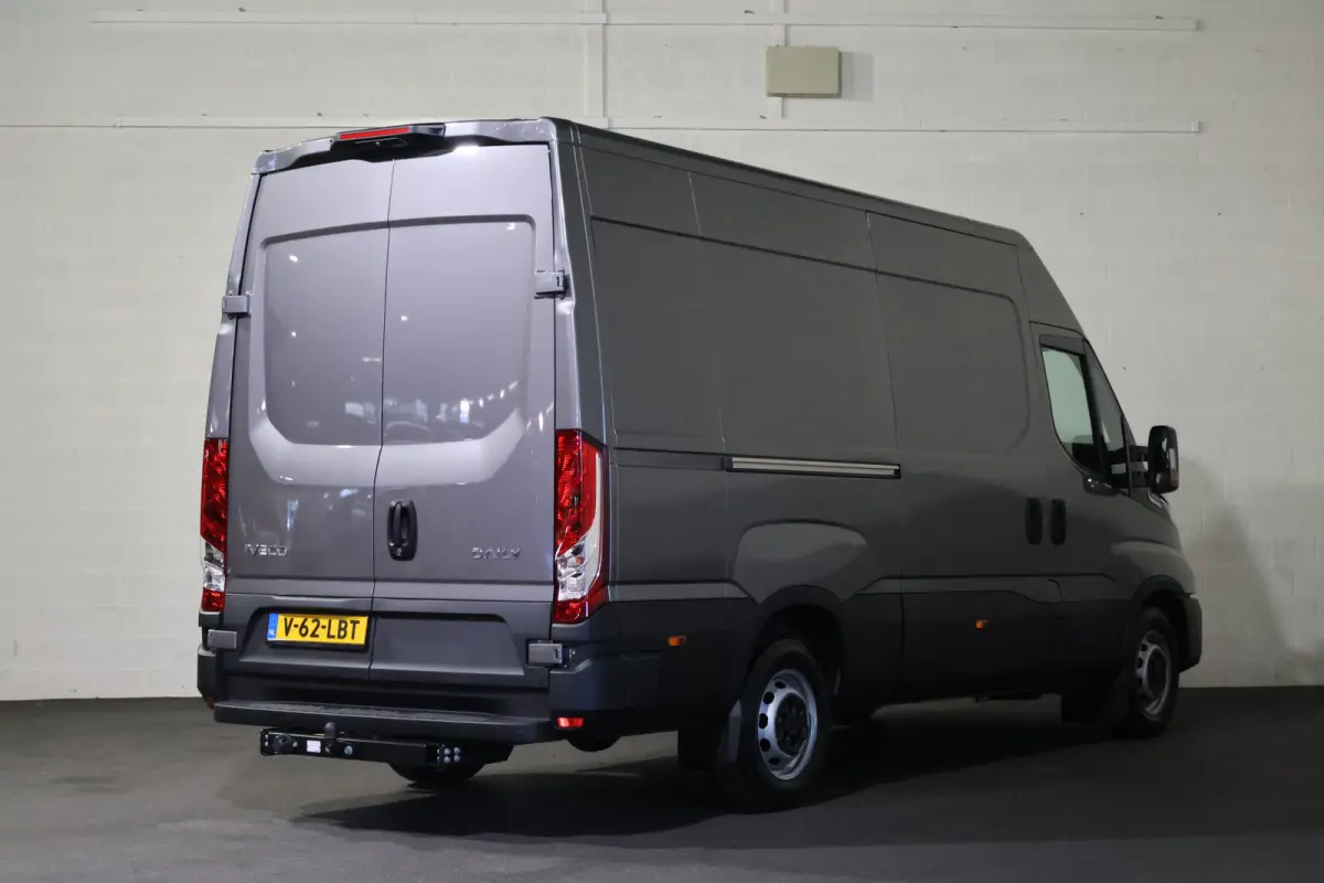 35S18 Hi-Matic L2 H2 Airco Navigatie Trekhaak Digitaal Dashboard