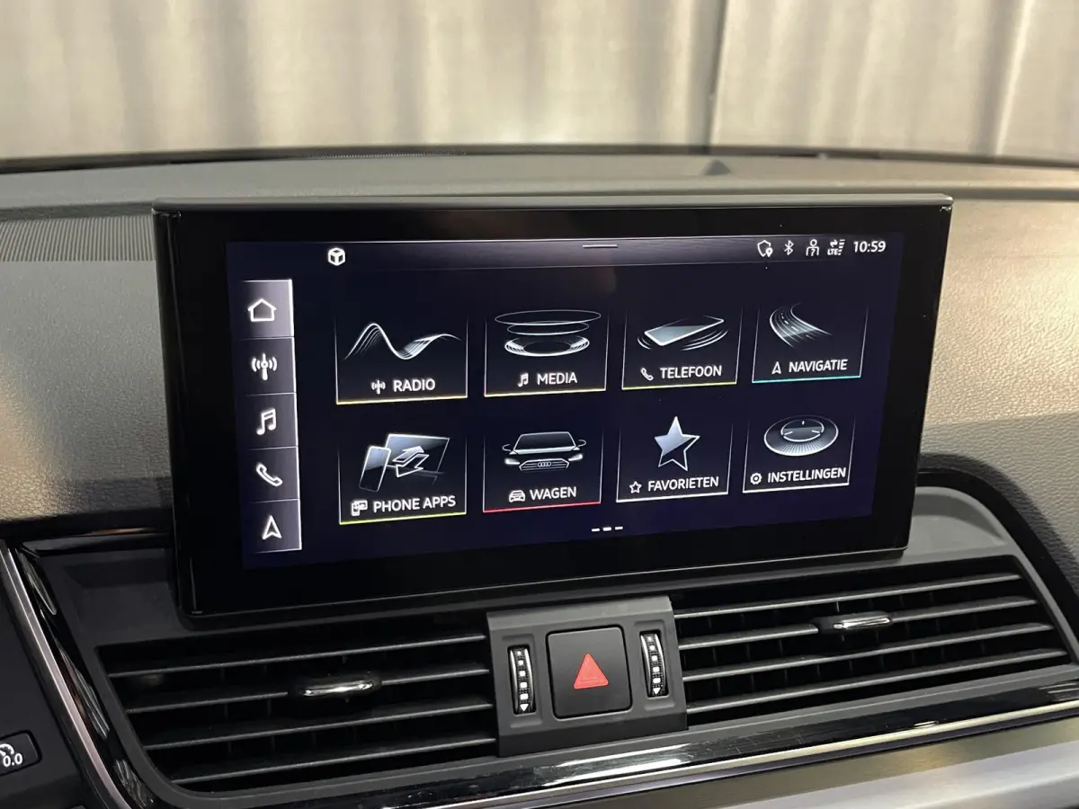 55 TFSI e S edition Competition 19"/Sportstoelen/Stoelverwarming/Adaptieve cruise/Dodehoek/Camera/Apple Carplay & Android Auto