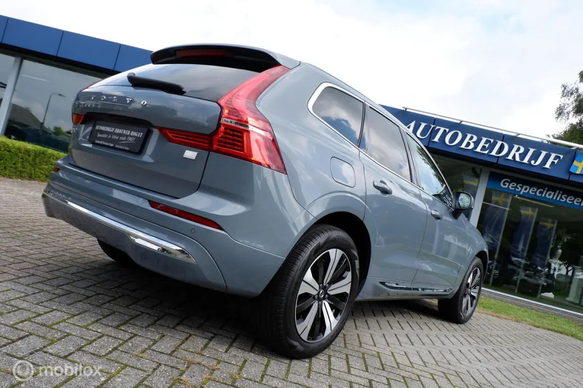 AWD T6 350PK PIH LONG RANGE PLUS BRIGHT | PANO | ACC | CLIMATE PACK | GOOGLE | SOH 98%