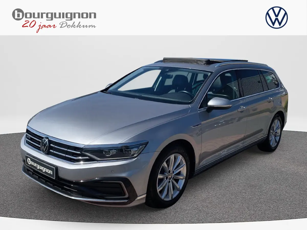 Volkswagen Passat Variant 2023 Hybride Automatisch leasen