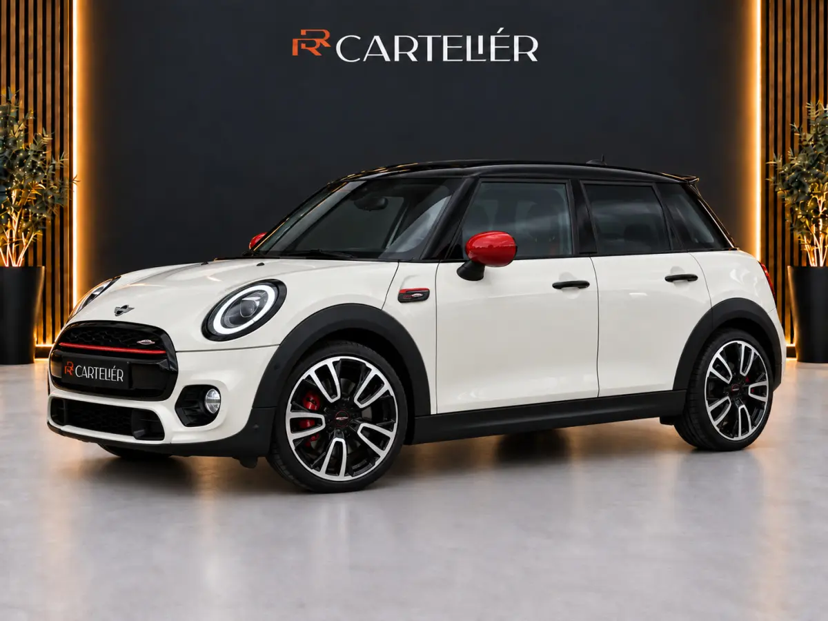 Mini 2.0 S John Cooper Works 211PK | Pano | Carplay | JCW Kit | PDC | Carplay | Stoelverwarming | Leder | Cruise | Schakelpaddles | Pepper White