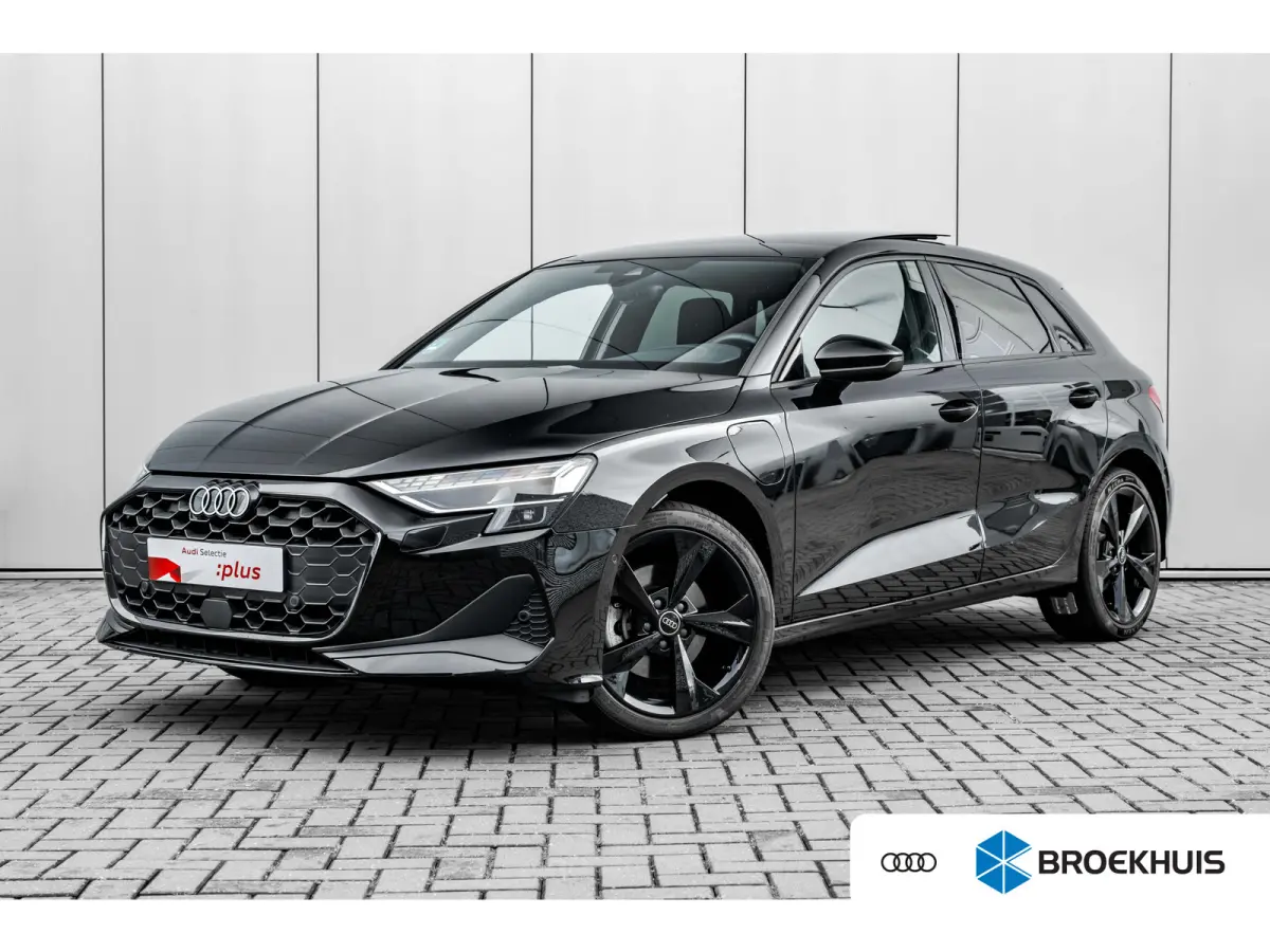 40 TFSI e S edition 204PK | Panorama Dak | Stoelverw. voor | Dodehoek Detectie | Camera Achter | Apple Carplay/Android Auto