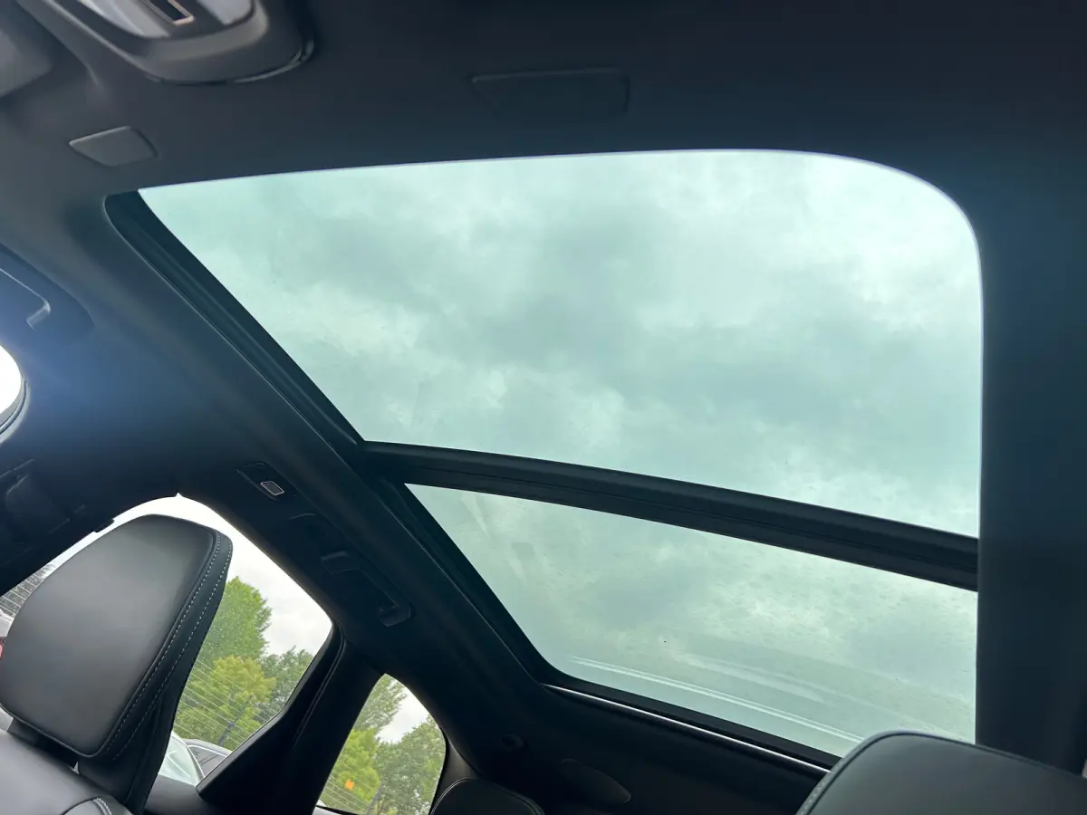 T6 Plus Black Edition Recharge Plug-In Hybrid AWD | H&K | HUD | Pano | Trekhaak | Nappa leder | Stoelventilatie | 360 camera |