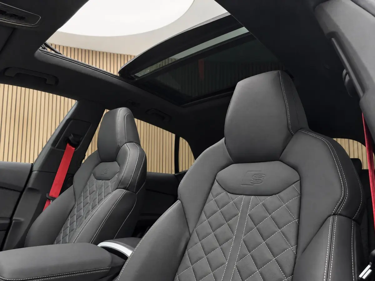 55 TFSI e quattro Pro Line S |Pano |RS Zetels |Softcolse |Luchtvering |4 Wiel Best. |B&O |Memory |360° |Sfeer