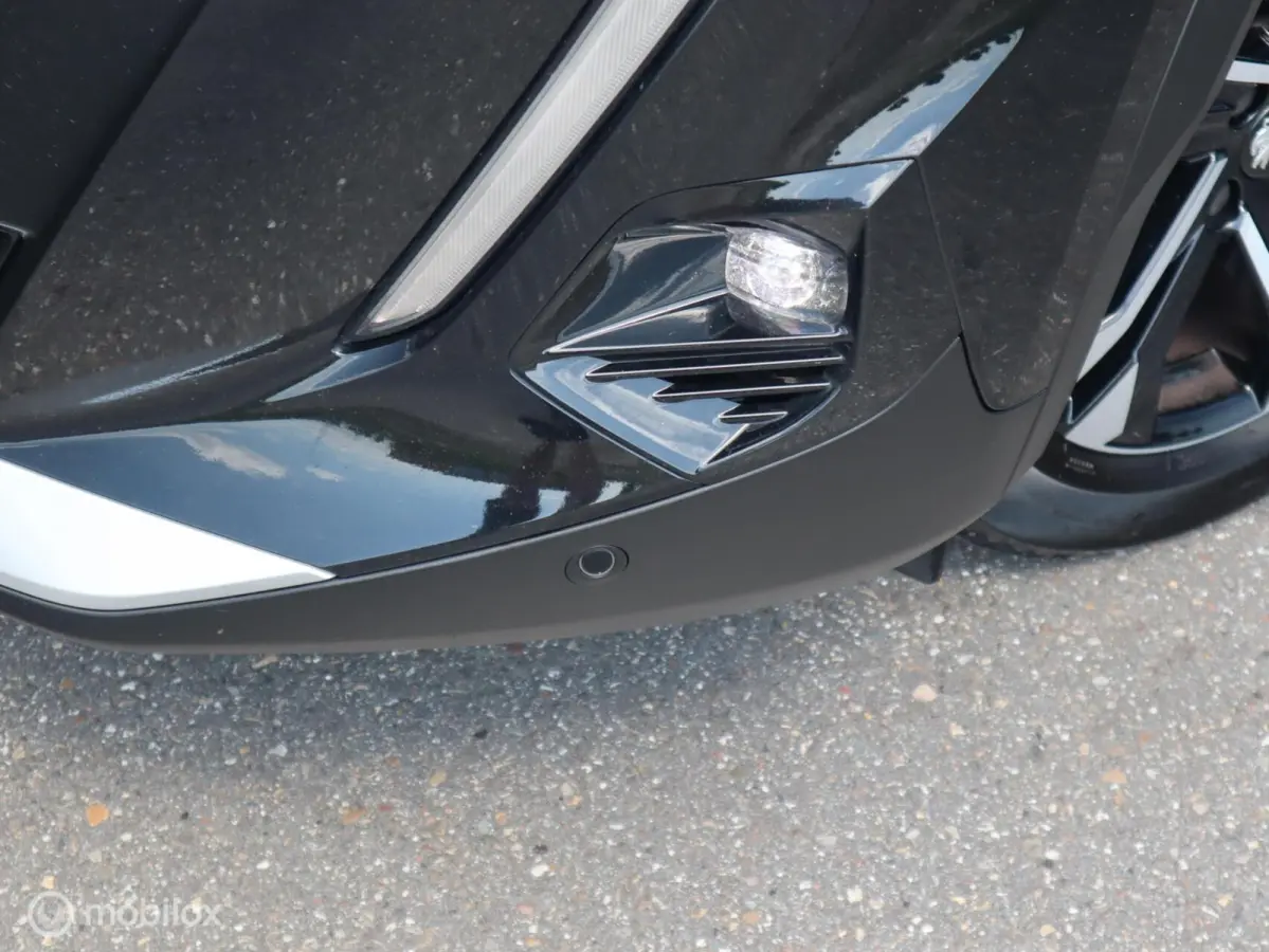 1.2 PT Allure Navi|Camera|3D Cockpit|LED|1/2Leer|Carplay|DonkerGlas