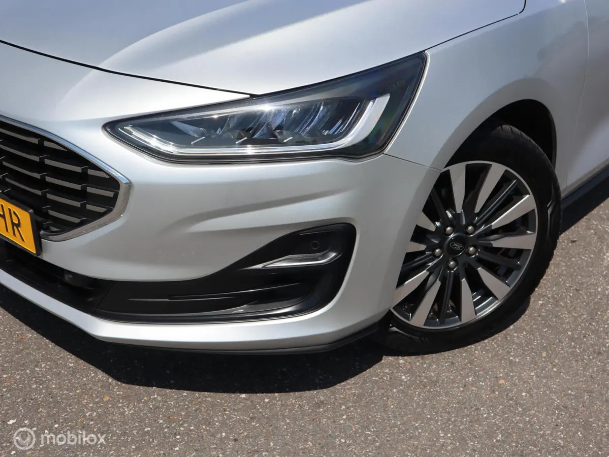 EcoBoost 155 PK Hybrid MHEV (FACELIFT MODEL) Titanium X Navi|Trekhaak|LED|Camera|DAB|DonkerGlas|17"LMV