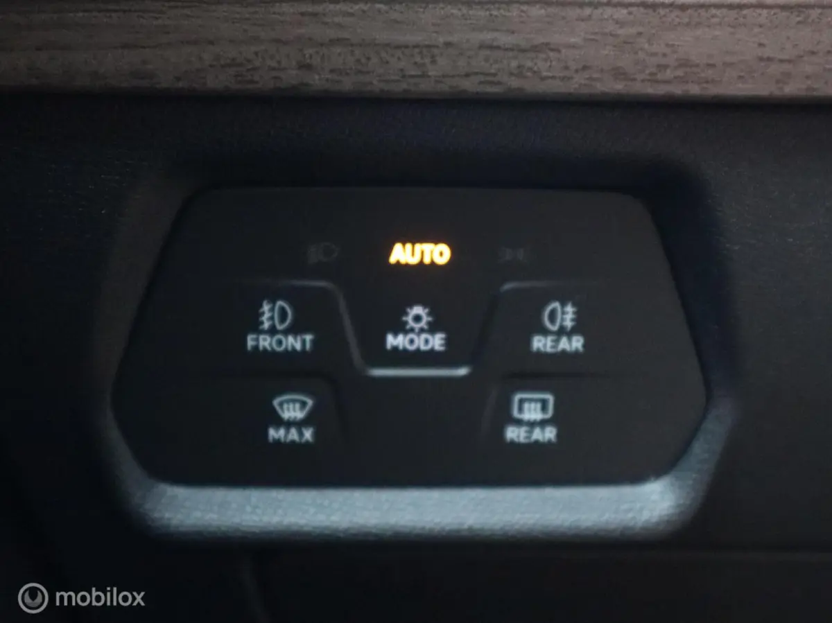 1.4 TSI 204PK eHybrid PHEV DSG/AUTOMAAT FR xCellence Navi|Digi Cockpit|Stoel&Stuurverw|17"LMV|Chroom|Navi|DonkerGlas|Carplay