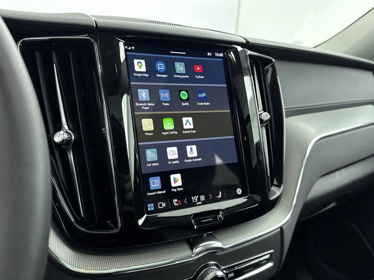 T6 Plug-in hybrid Ultra Dark Long Range | Trekhaak | PDC + 360 Camera | BLIS | Elektrische achterklep | Stoel + Stuurverwarming | Standkachel |