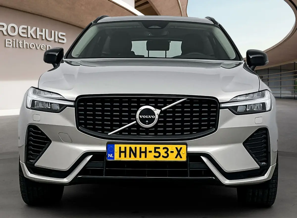 T6 Plug-in hybrid Ultra Dark Long Range | Trekhaak | PDC + 360 Camera | BLIS | Elektrische achterklep | Stoel + Stuurverwarming | Standkachel |