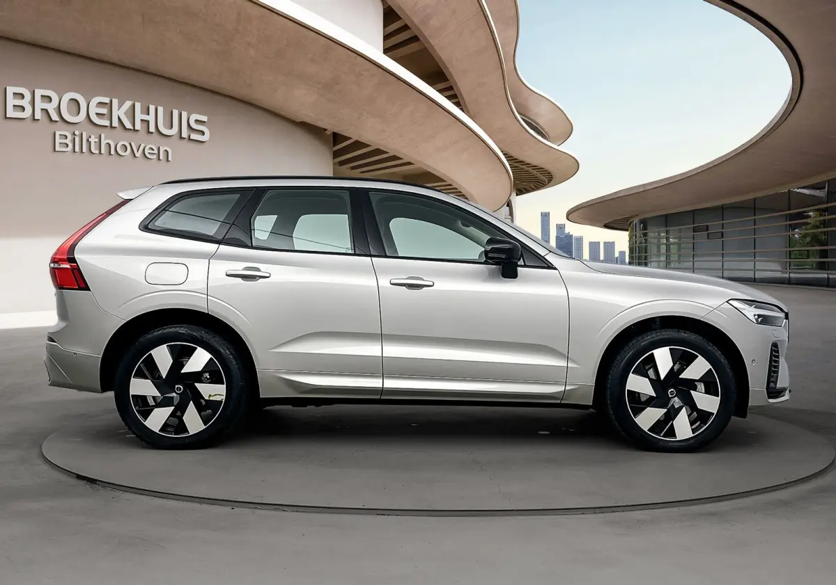 T6 Plug-in hybrid Ultra Dark Long Range | Trekhaak | PDC + 360 Camera | BLIS | Elektrische achterklep | Stoel + Stuurverwarming | Standkachel |