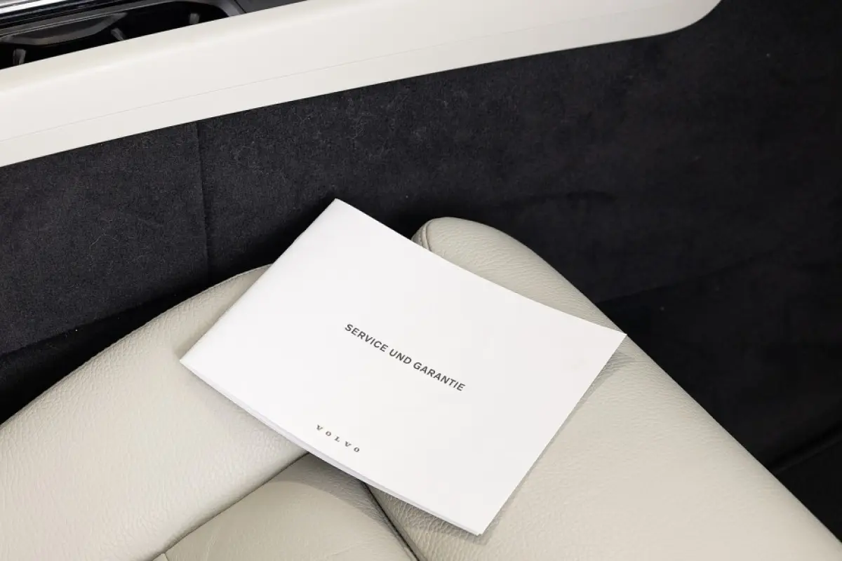 2.0 T6 Plug-in hybrid AWD Plus Bright | PANORAMADAK | harman/kardon | LEDER | Trekhaak