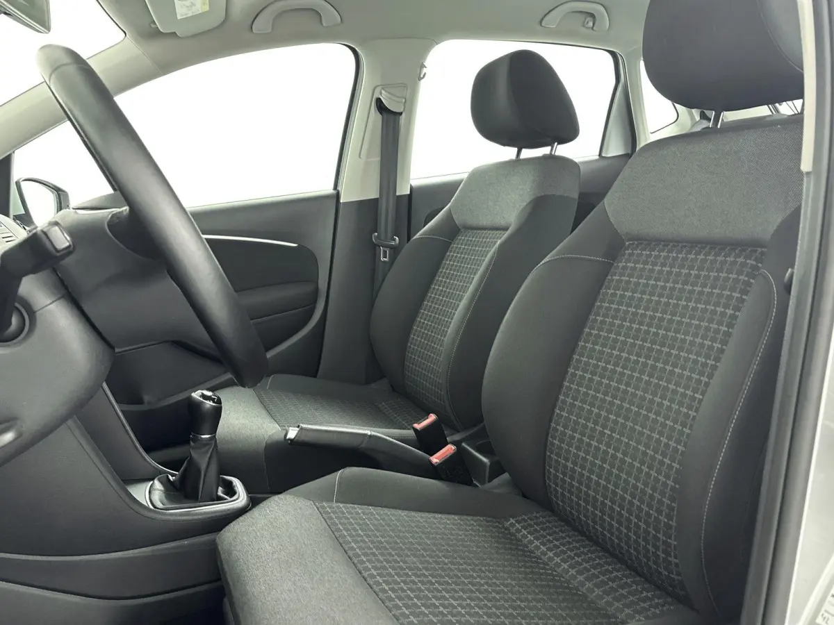 1.2 TSI Comfortline Business R Airco | Bluetooth | Cruise Control | Lichtmetalen Velgen | Multimedia-Voorbereiding | Lederen Stuurwiel en Versnellingspook