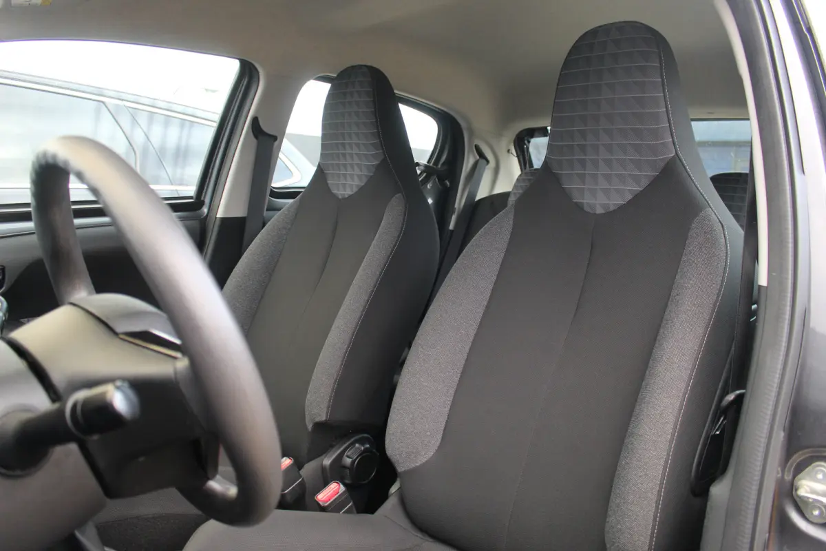 1.0 e-VTi Active | Airco | Bluetooth | Elek. Ramen | Cent. Vergrendeling | Airco | Bluetooth | Elek. Ramen | Cent. Vergrendeling |