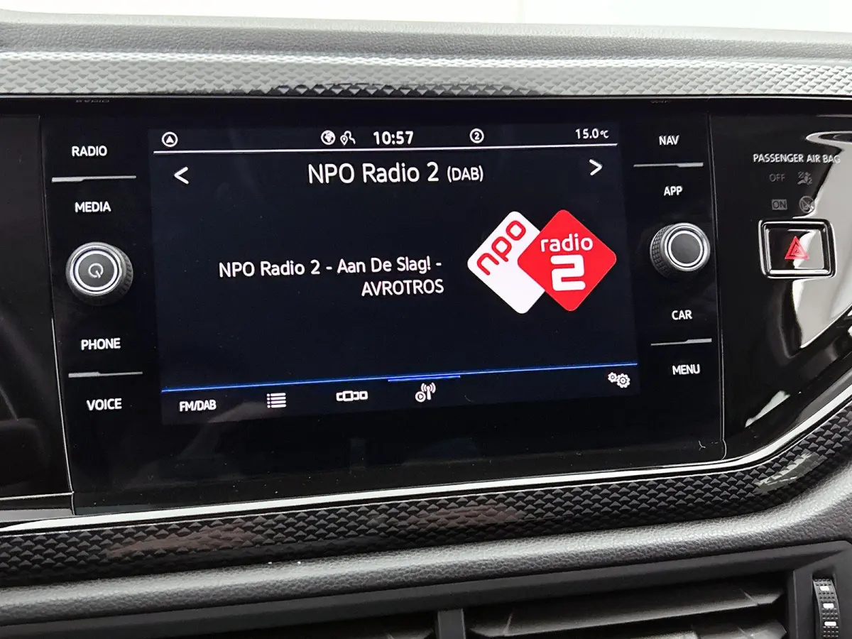 1.0 TSI Life Edition | Apple Carplay/ Android Auto | Virtual Cockpit | Camera | Keyless | Adaptive Cruise Control | Parkeersensoren | Climate Control | LMV | Lage km stand