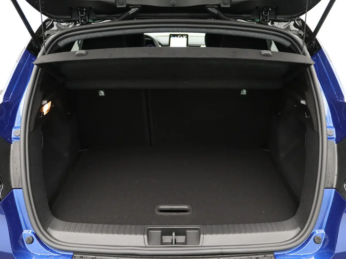 techno TCe 115 | Private Lease vanaf €520 | Google Navi | Parkeercamera |