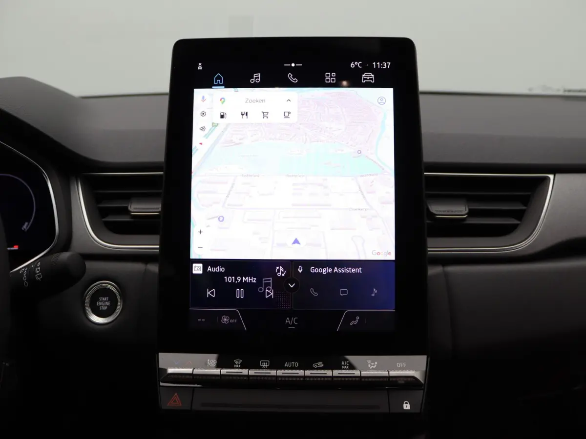 techno TCe 115 | Private Lease vanaf €520 | Google Navi | Parkeercamera |