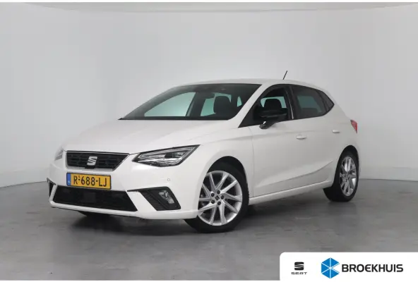 1.0 TSI FR | LED | Clima | Apple Carplay/Android Auto | Parkeersensoren V+A | Cruise | Lichtmetalen Velgen