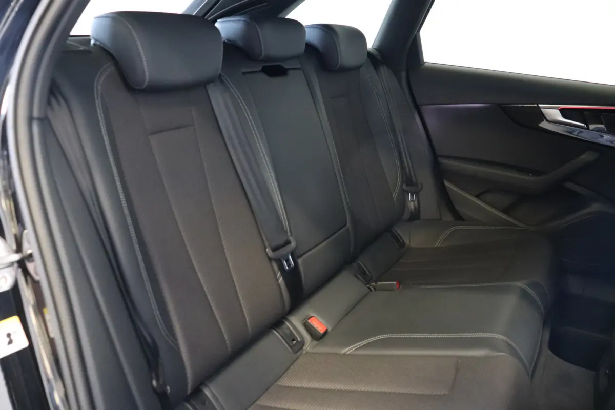 40 TFSI 204PK S-Line edition Competition | Keyless | Navi | Carplay | NL-Auto | 27.900,- incl. BTW