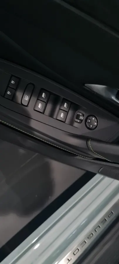 1.6 Plug-in Hybrid 195 GT | 360 Vision Pack | Drive Assist Plus Pack | Sensation Pack
