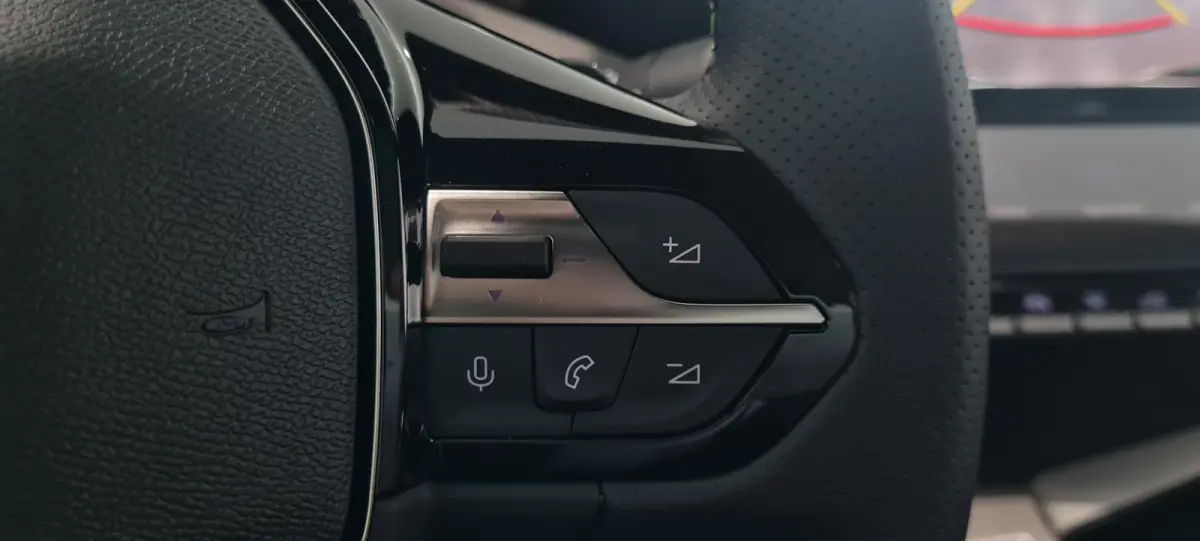1.6 Plug-in Hybrid 195 GT | 360 Vision Pack | Drive Assist Plus Pack | Sensation Pack