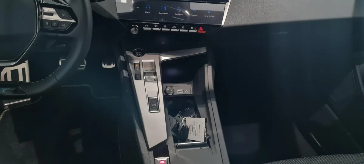 1.6 Plug-in Hybrid 195 GT | 360 Vision Pack | Drive Assist Plus Pack | Sensation Pack