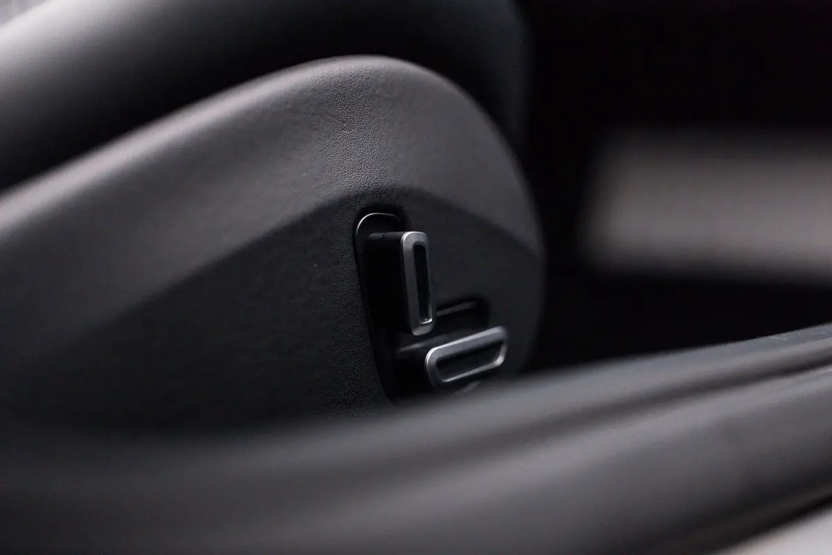 3.9 V8 HELE | GARANTIE 03/2028 | ADAS | MADM | PASSENGER DISPLAY | PPF |