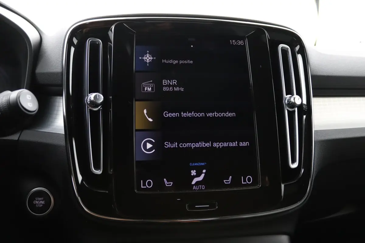 T4 Plug-in hybrid Bright | 1e Eigenaar | SoH 88% | Adaptive Cruise | BLIS | Stoelverwarming | DAB | CarPlay/Android Auto | Elektrische Achterklep