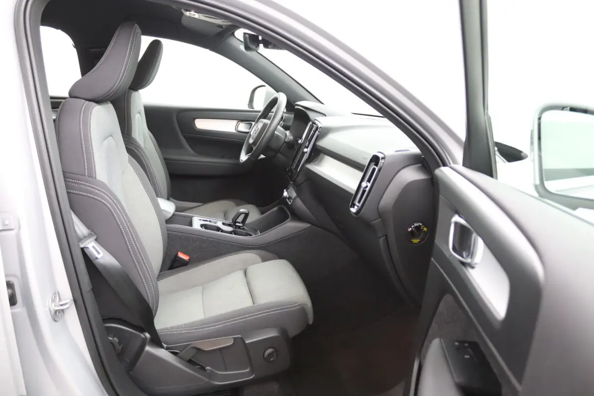 T4 Plug-in hybrid Bright | 1e Eigenaar | SoH 88% | Adaptive Cruise | BLIS | Stoelverwarming | DAB | CarPlay/Android Auto | Elektrische Achterklep