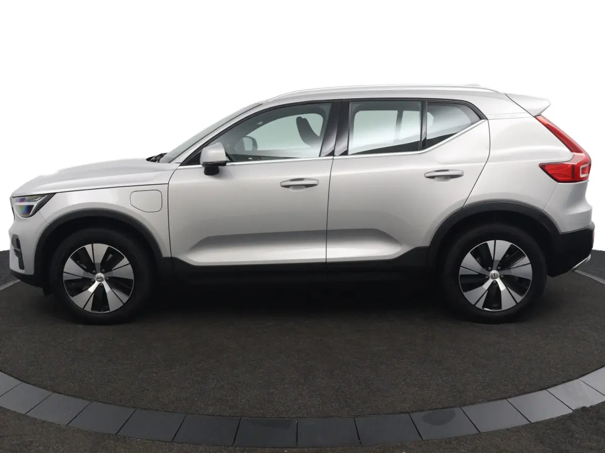 T4 Plug-in hybrid Bright | 1e Eigenaar | SoH 88% | Adaptive Cruise | BLIS | Stoelverwarming | DAB | CarPlay/Android Auto | Elektrische Achterklep