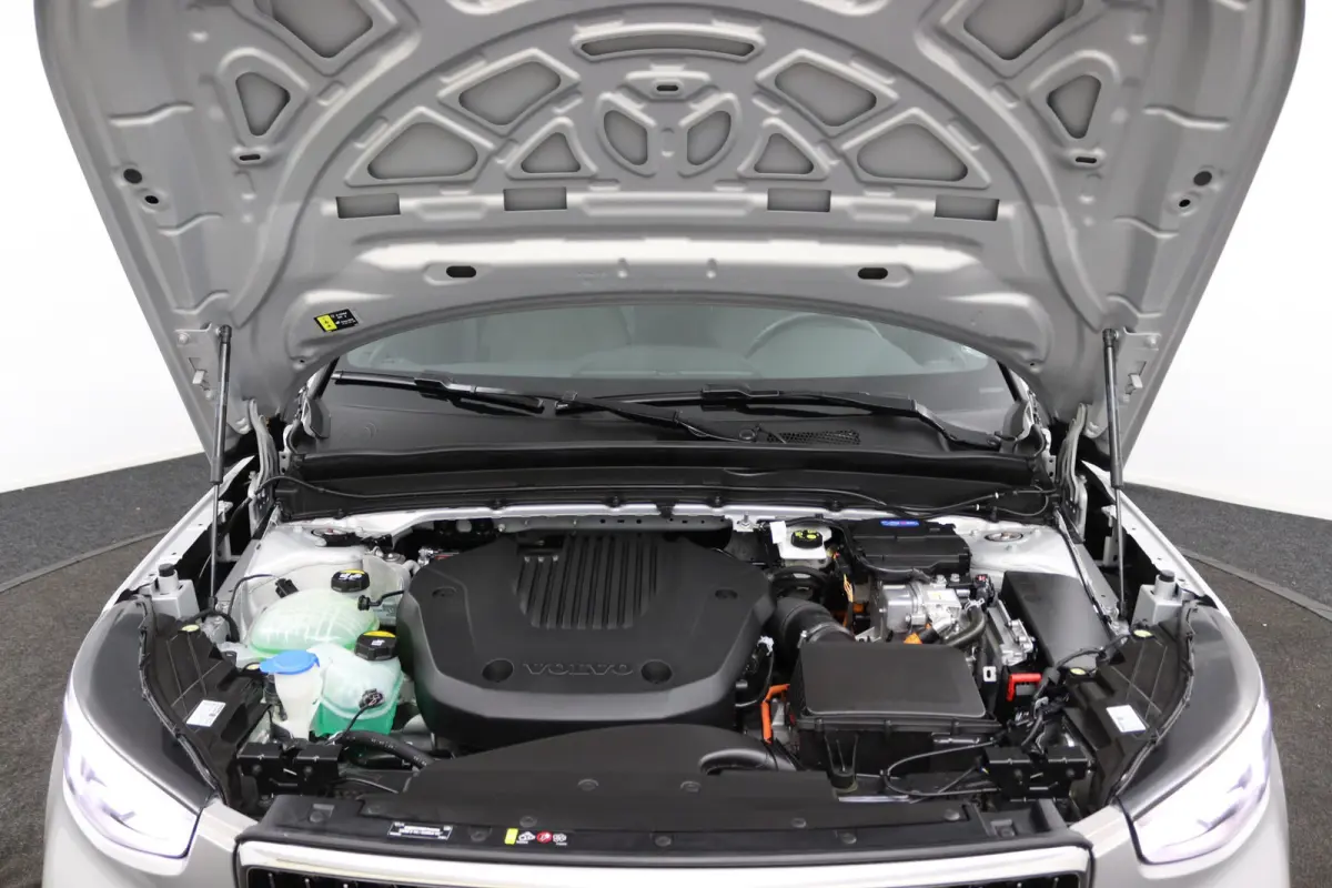 T4 Plug-in hybrid Bright | 1e Eigenaar | SoH 88% | Adaptive Cruise | BLIS | Stoelverwarming | DAB | CarPlay/Android Auto | Elektrische Achterklep
