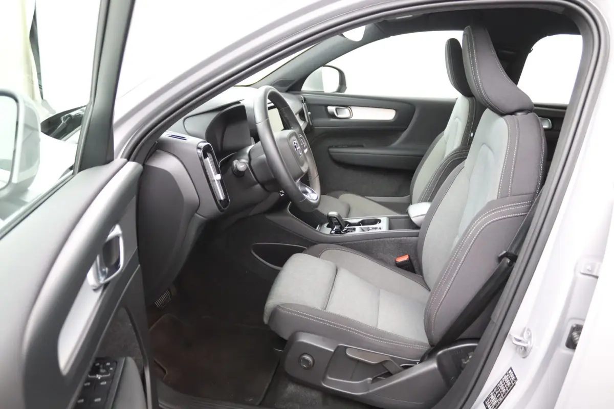 T4 Plug-in hybrid Bright | 1e Eigenaar | SoH 88% | Adaptive Cruise | BLIS | Stoelverwarming | DAB | CarPlay/Android Auto | Elektrische Achterklep