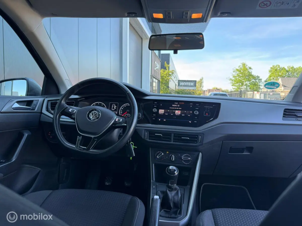 1.0 Cruise Navi dealeronderhouden CARPLAY