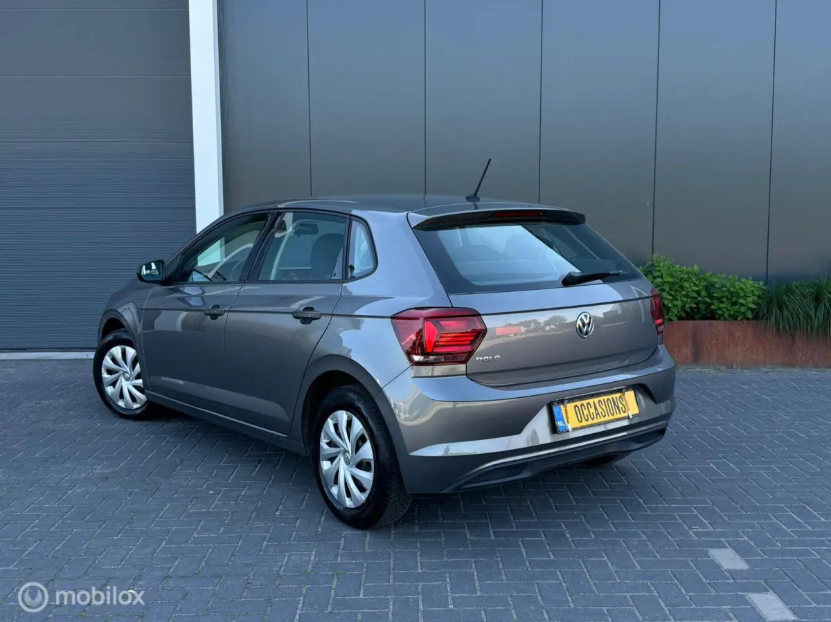 1.0 Cruise Navi dealeronderhouden CARPLAY