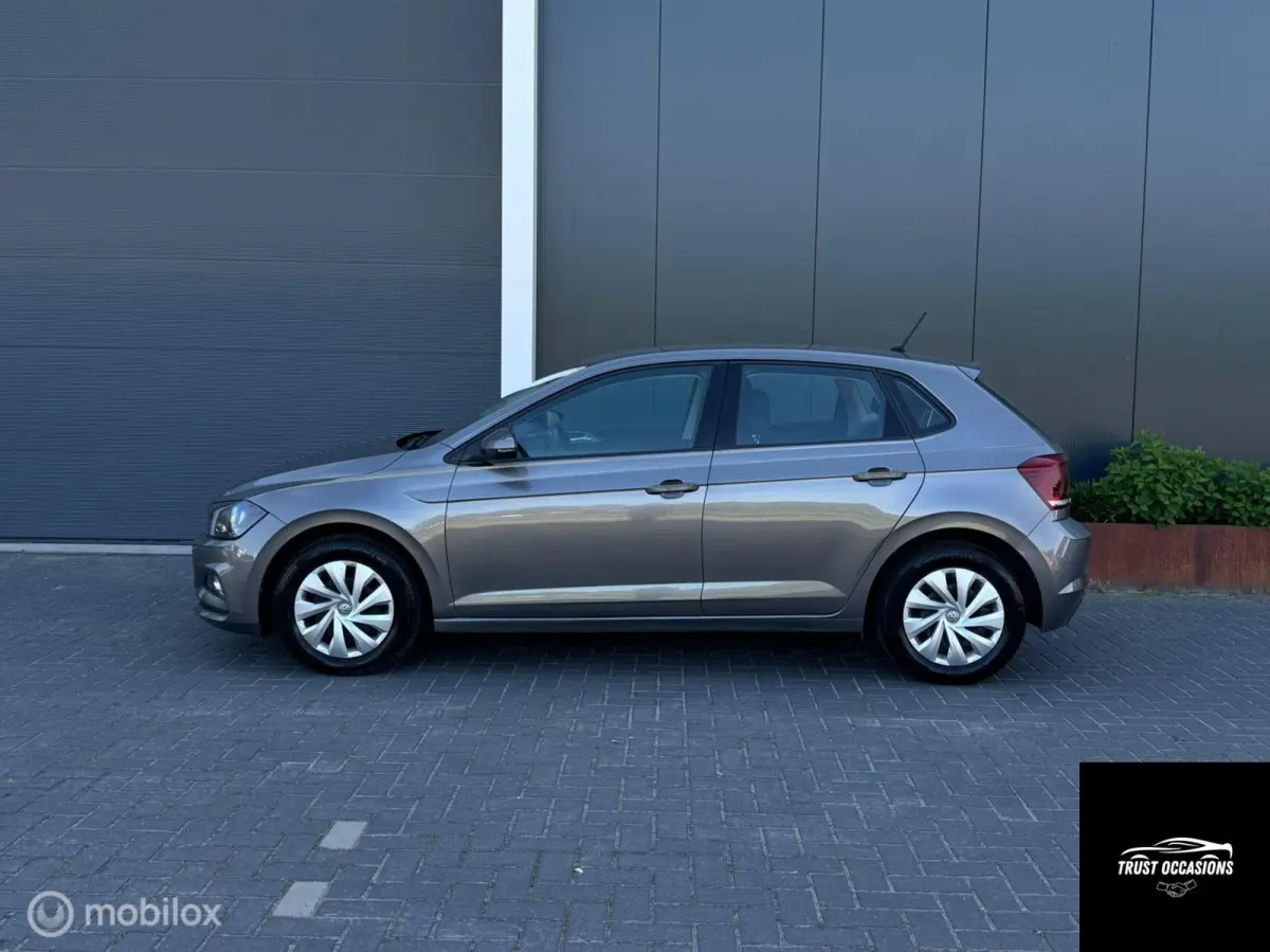 1.0 Cruise Navi dealeronderhouden CARPLAY