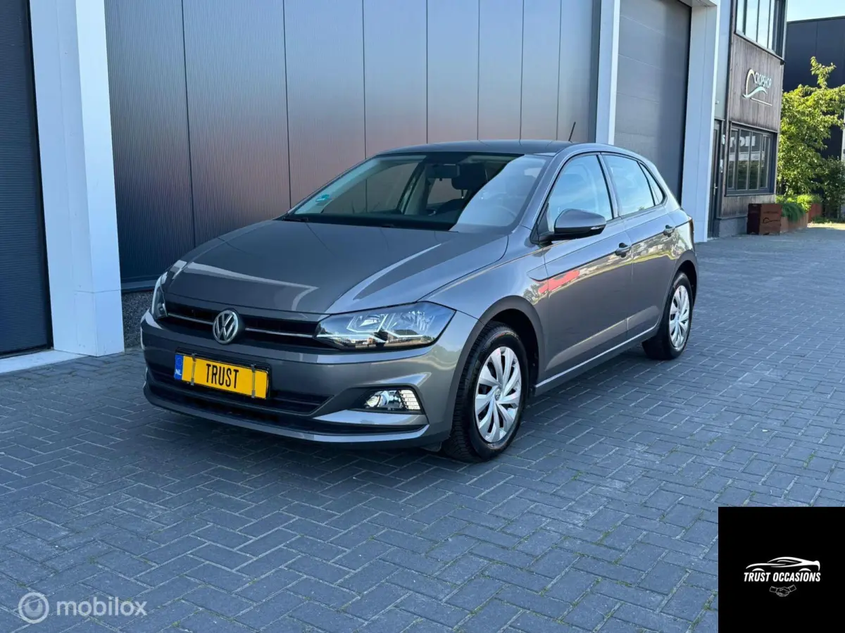 1.0 Cruise Navi dealeronderhouden CARPLAY