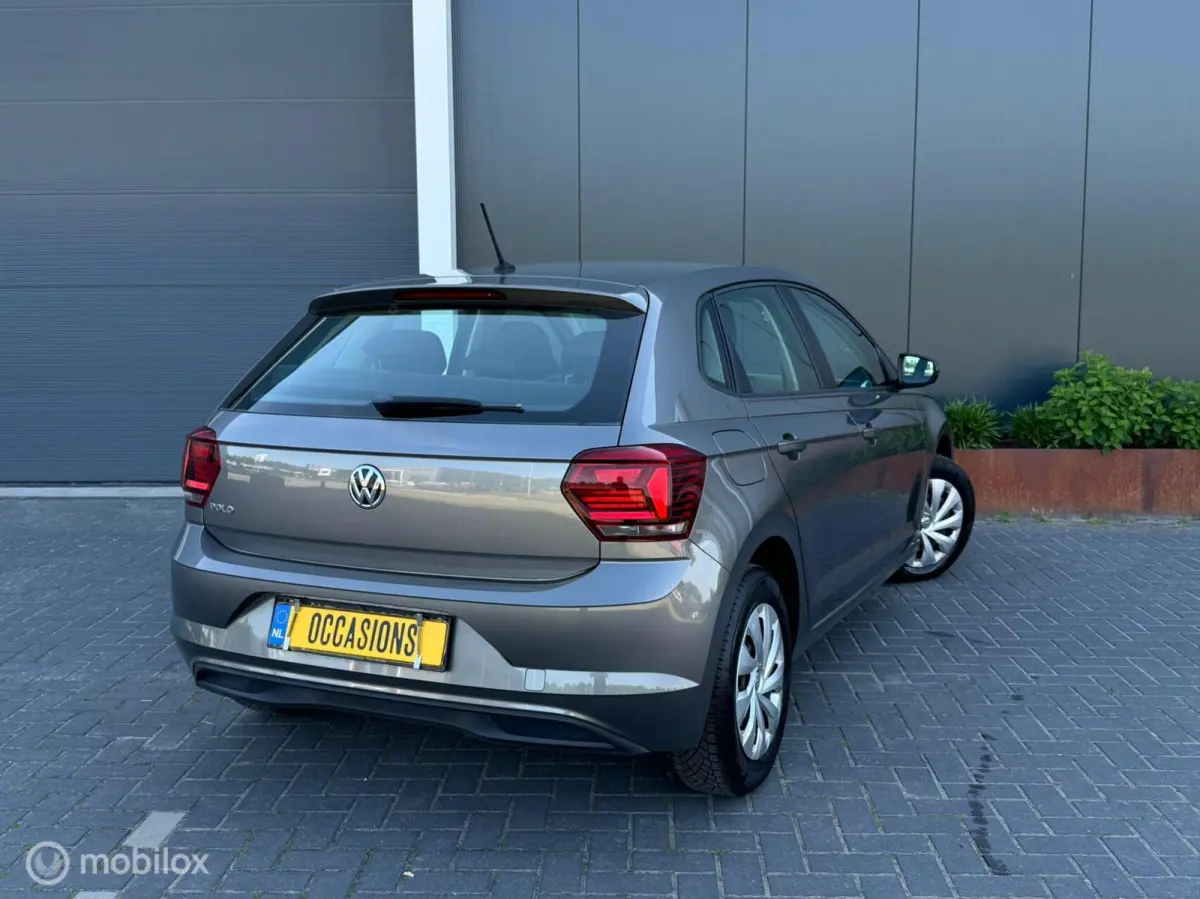 1.0 Cruise Navi dealeronderhouden CARPLAY