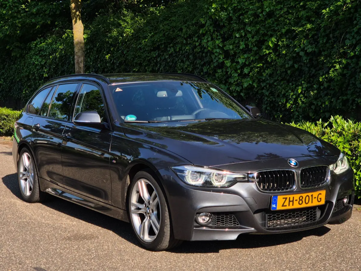 M Sport Edition Apple CarPlay Trekhaak 18inch breedset 6WB Virtual dash NAP RIJKLAAR