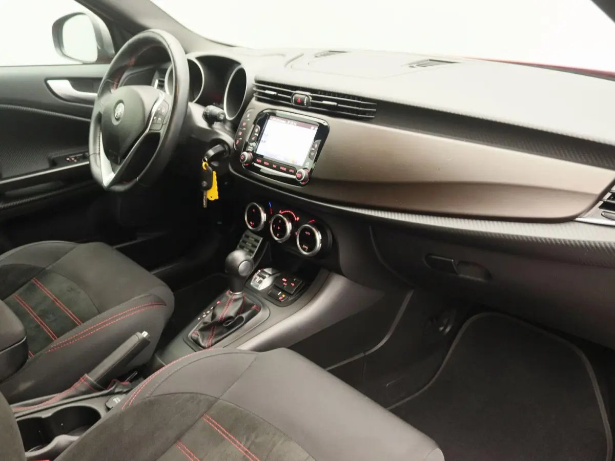 1.4 Turbo 170pk Aut. Super WORDT VERWACHT | Navi | Trekhaak | Climate Control
