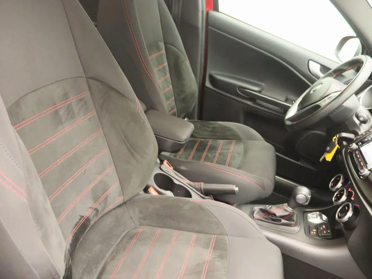 1.4 Turbo 170pk Aut. Super WORDT VERWACHT | Navi | Trekhaak | Climate Control