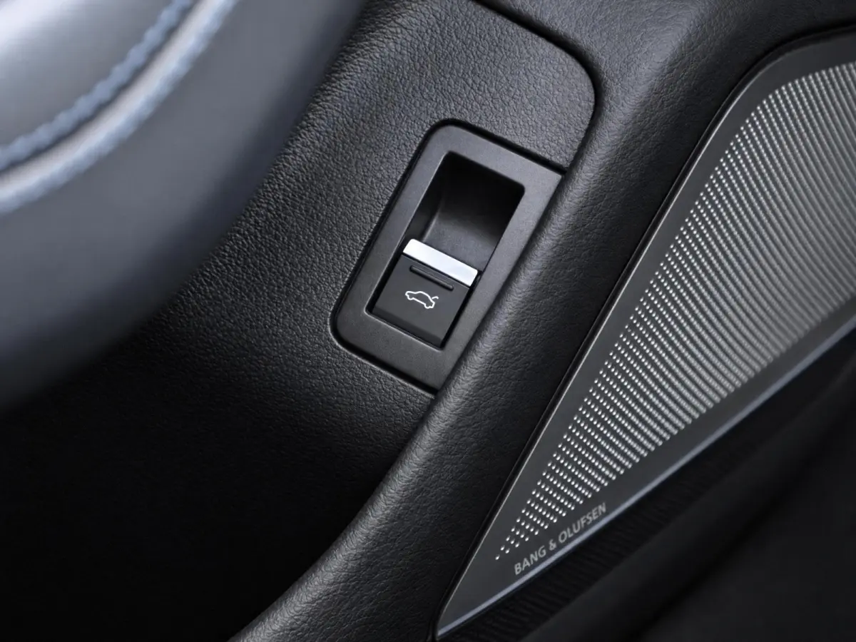 RS 6 TFSI quattro |Pano |B&O Adv. |Keramische |Stoelvent. |Head-Up |4wielbesturing |Audi exclusive interieur