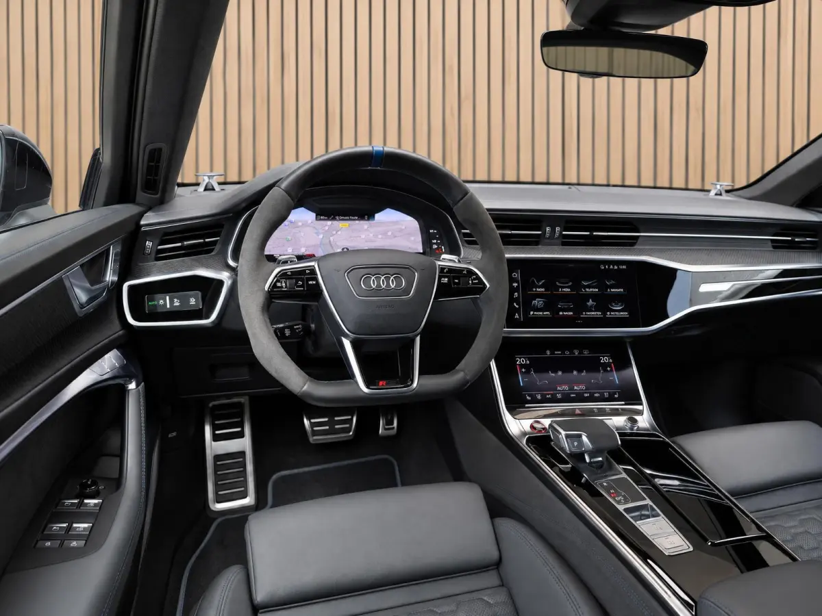 RS 6 TFSI quattro |Pano |B&O Adv. |Keramische |Stoelvent. |Head-Up |4wielbesturing |Audi exclusive interieur