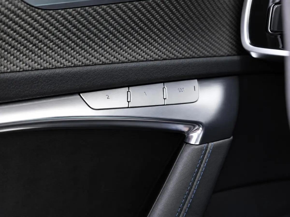 RS 6 TFSI quattro |Pano |B&O Adv. |Keramische |Stoelvent. |Head-Up |4wielbesturing |Audi exclusive interieur