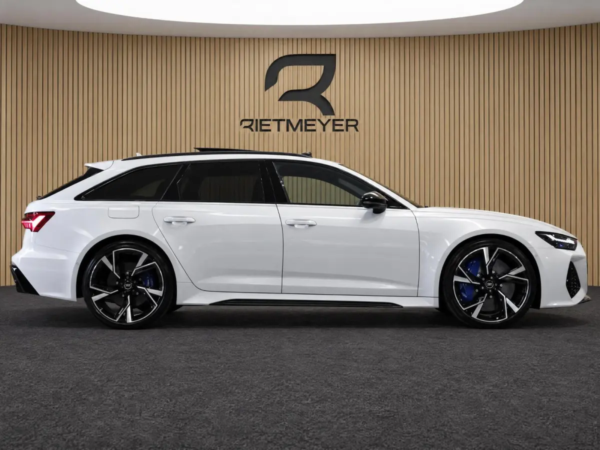 RS 6 TFSI quattro |Pano |B&O Adv. |Keramische |Stoelvent. |Head-Up |4wielbesturing |Audi exclusive interieur