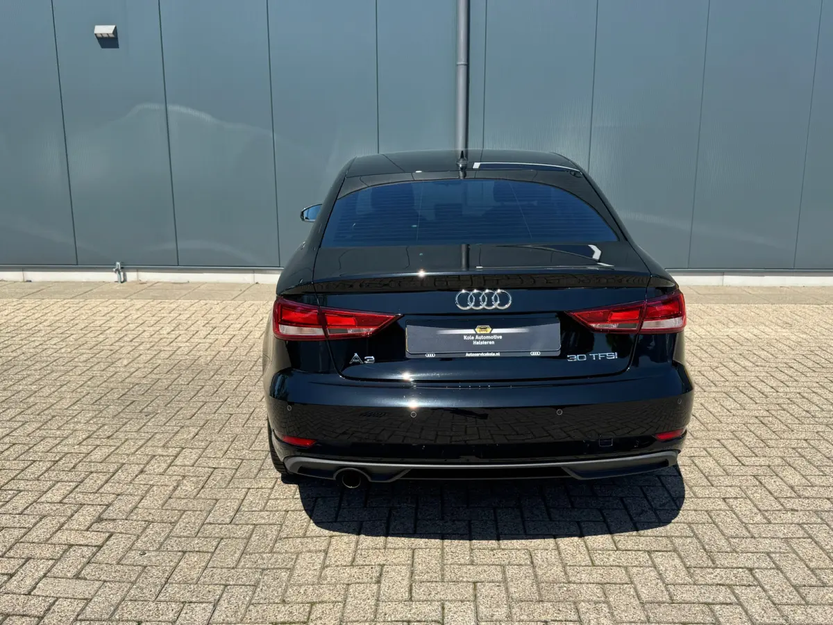 30 TFSI Pro Line * Navigatiesysteem * Cruise Control * Parkeersensoren *
